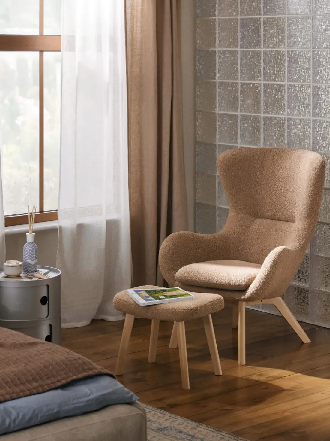 Sillón orejero de borreguillo Wing
