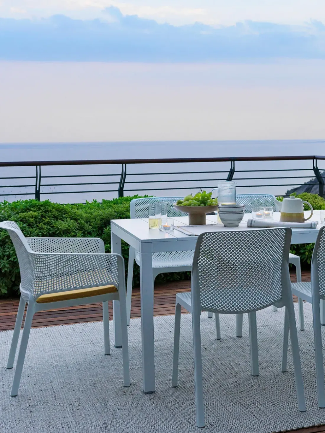 Sillones de jardín apilables con reposabrazos Net, 2 uds.