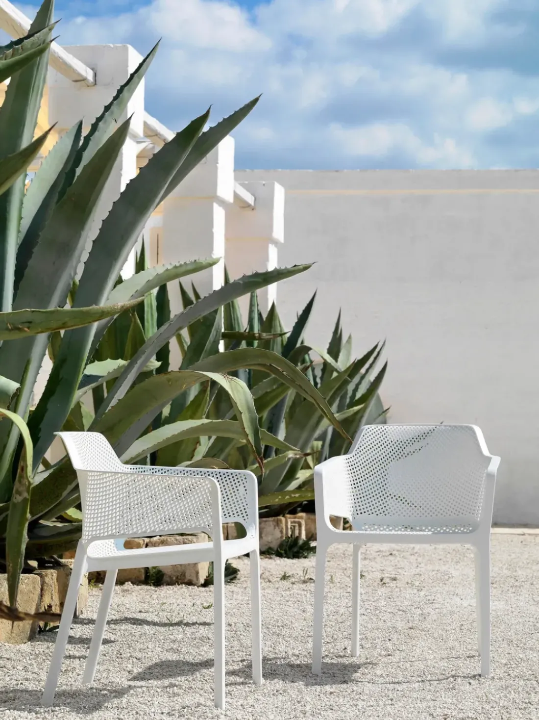 Sillones de jardín apilables con reposabrazos Net, 2 uds.