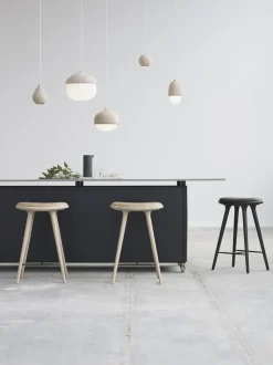 Taburete alto de madera de haya y cuero High Stool