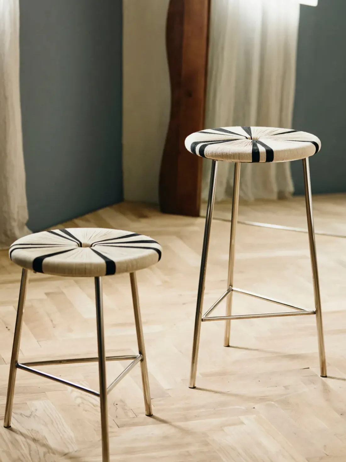 Taburete alto Morice, negro/ivory