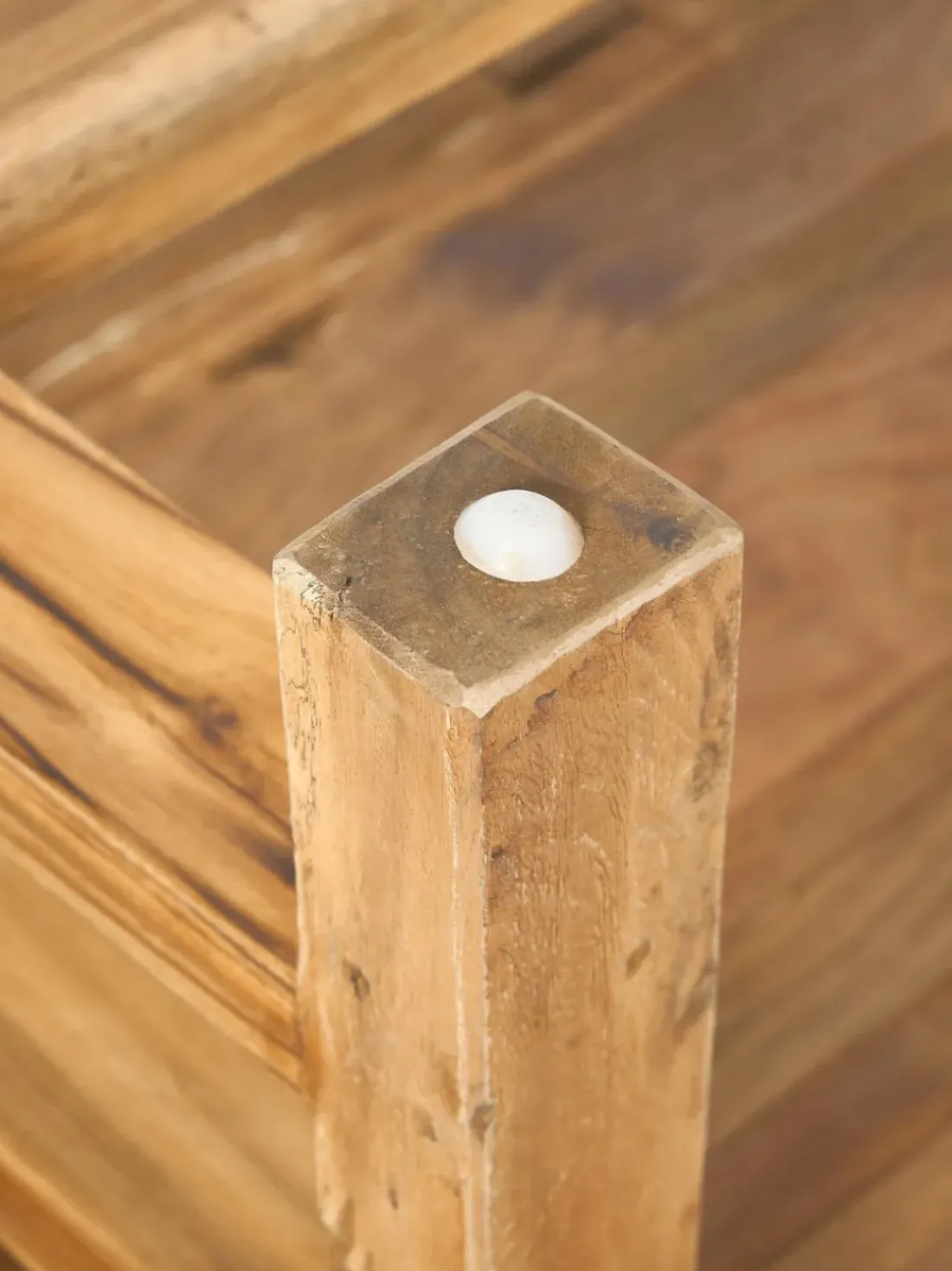 Taburete de madera de teca Lawas