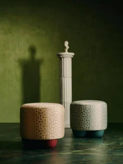 Taburete tapizado de diseño DEDAR Milano x Westwing Lino