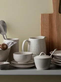 Taza de té con platito artesanal Nordic Vanilla