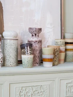 Tazas pequeñas artesanales 70's, 4 uds.