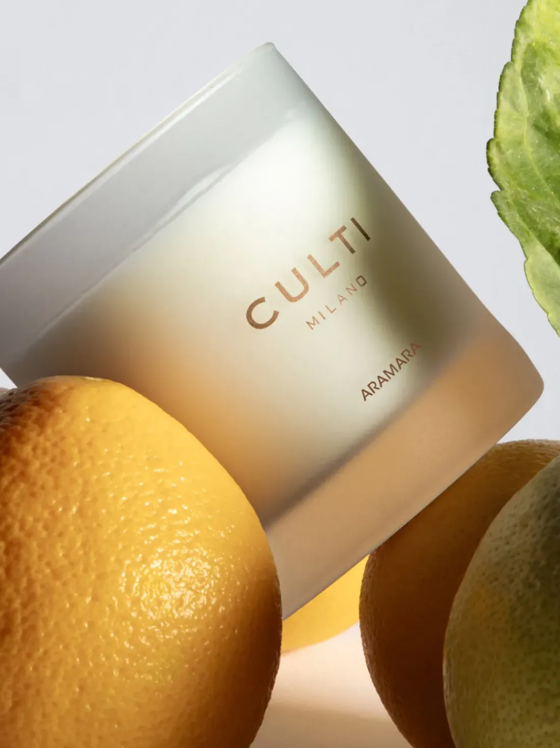 Vela perfumada Aramara (naranja amarga, bergamota, sándalo)