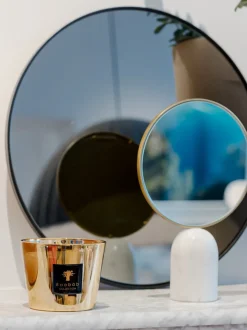 Vela perfumada de cuatro mechas Exclusives (jazmín, galbano, almizcle)