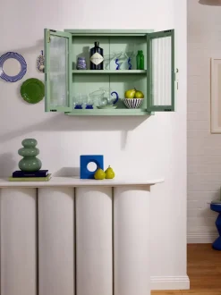 Vitrina de pared The Kit