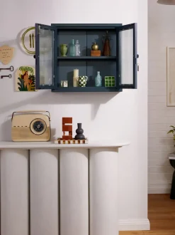 Vitrina de pared The Kit
