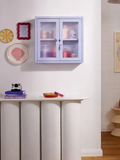 Vitrina de pared The Kit