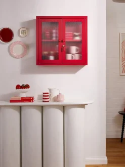 Vitrina de pared The Kit